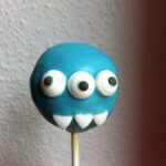 Oreo Whoopie Pies mit Schlagcreme