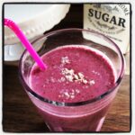 Weisse Schokopralinen mit Keksen